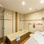 Отель Marianna Palace 4*