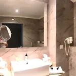 Marianna Palace 4*