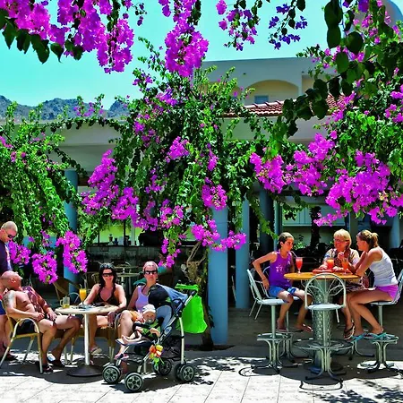 Marianna Palace Hotel